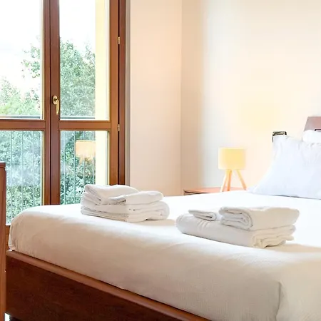 Casa vacanze Dimora Larianda - Private Parking And Garden