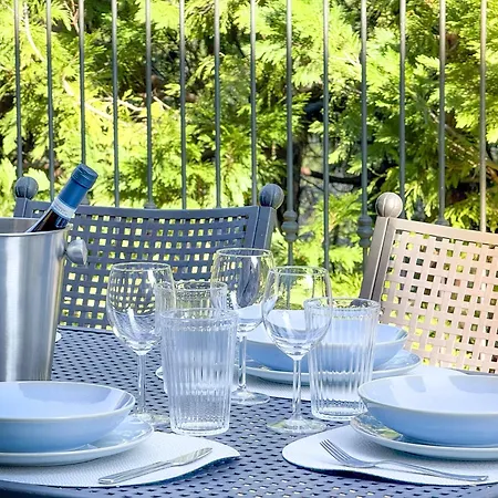 Holiday home Dimora Larianda - Private Garden, Private Parking *