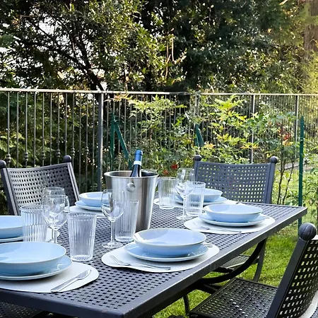 Dimora Larianda - Private Garden, Private Parking